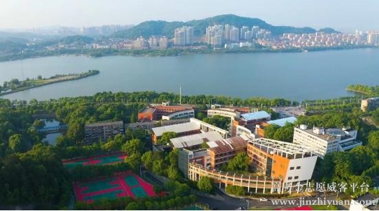 湖北理工学院.jpeg